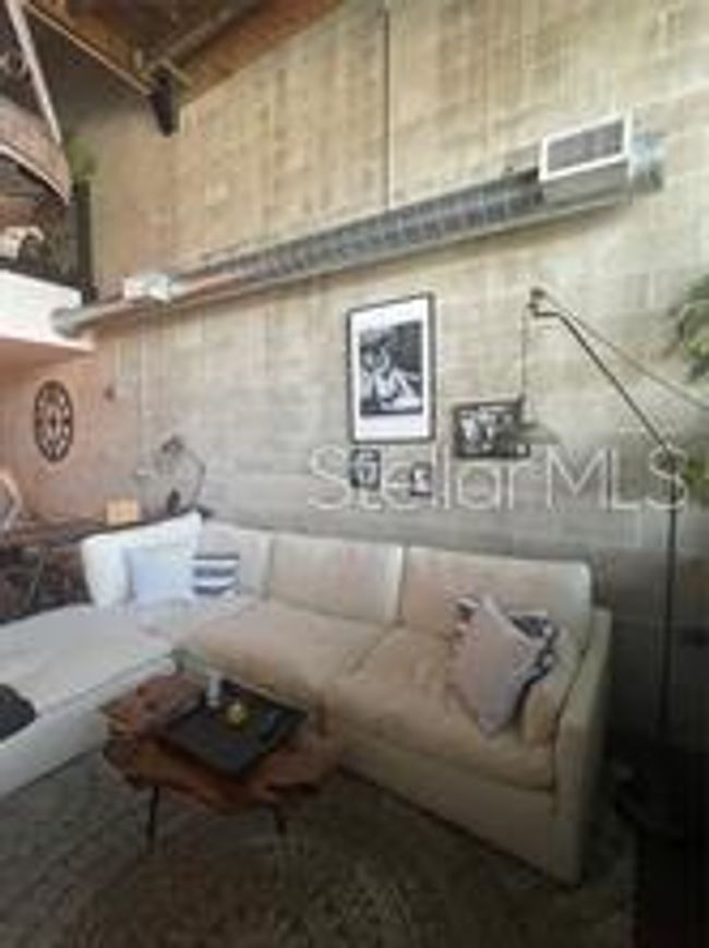 UNIT-27 - 2001 E 2 Nd Ave, Condo with 1 bedrooms, 2 bathrooms and null parking in TAMPA FL | Image 24