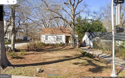 990 Finley Dr, Forest Park, GA, 30297-1416 | Card Image
