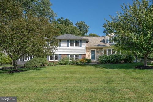 37 Meadows Ln, HAVERFORD, PA, 19041-1123 | Card Image
