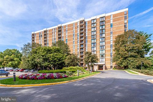 308w-2300 Pimmit Dr, FALLS CHURCH, VA, 22043-2816 | Card Image