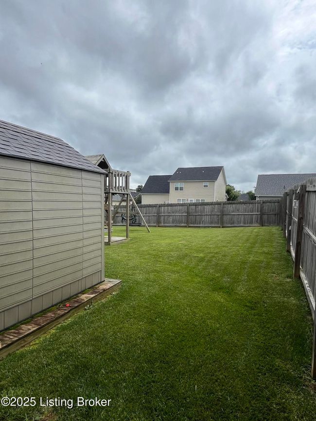 506 Concord Grape Way, House other with 4 bedrooms, 3 bathrooms and null parking in Vine Grove KY | Image 7