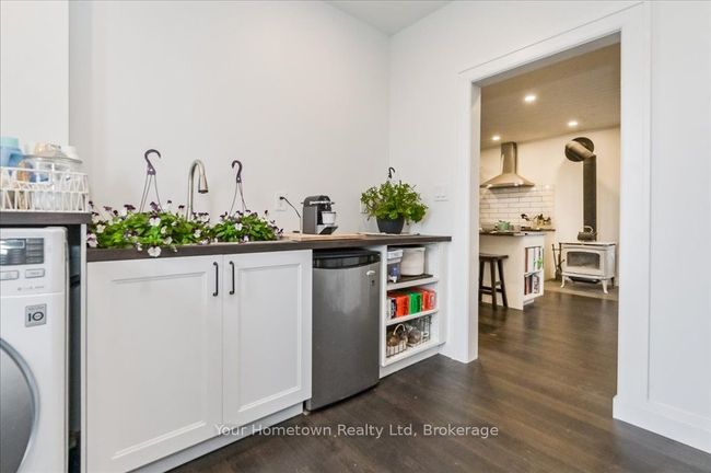 6933 Wellington 7 Rd, House other with 4 bedrooms, 2 bathrooms and 4 parking in Alma ON | Image 23