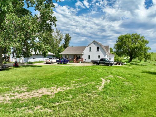 1560 60th St Ne, Murdock, MN, 56271-7812 | Card Image