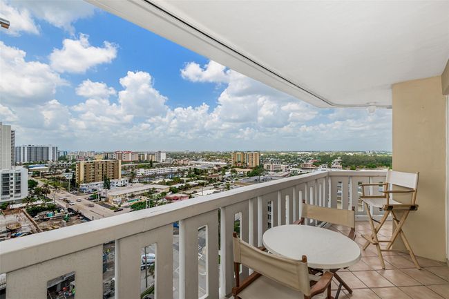 1412 - 1012 N Ocean Blvd, Condo with 2 bedrooms, 2 bathrooms and null parking in Pompano Beach FL | Image 18