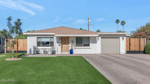 4228 N 44th Pl, Phoenix, AZ, 85018-4305 | Card Image