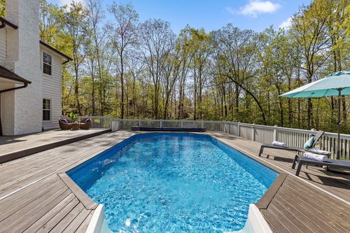 32 Cool Springs Rd, Signal Mountain, TN, 37377-2058 | Card Image