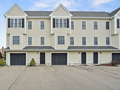 unit-2-17 Messenger St, Plainville, MA, 02762-2269 | Card Image