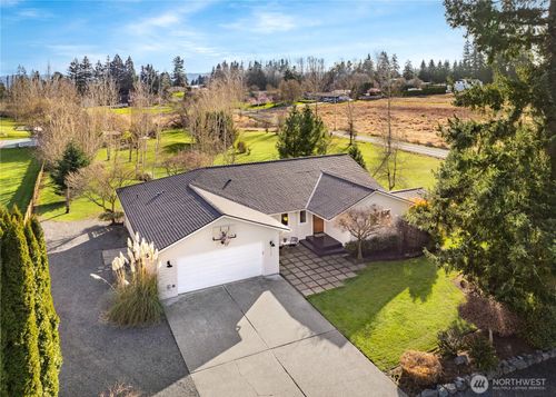 6920 70th St Se, Snohomish, WA, 98290-4200 | Card Image