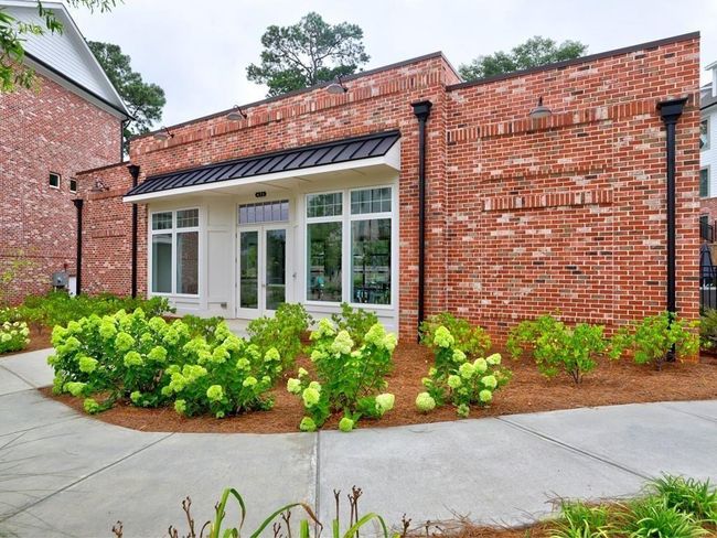 155 Devore Rd, Condo with 2 bedrooms, 1 bathrooms and 1 parking in Alpharetta GA | Image 44