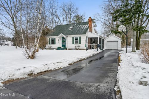 5 Glenbrook Rd, Glenville, NY, 12302-5126 | Card Image