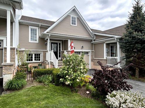 480 Country Club Dr, Bath, ON, K0H1G0 | Card Image