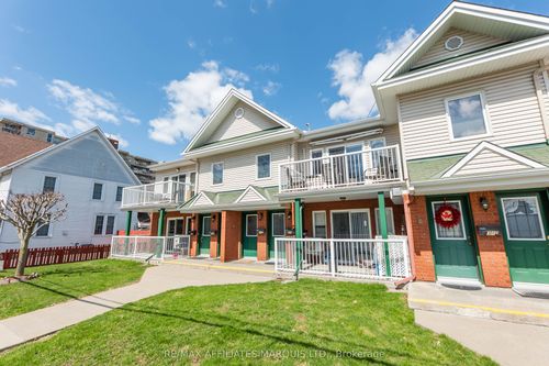 5-33 1st St W, Cornwall, ON, K6J1B8 | Card Image