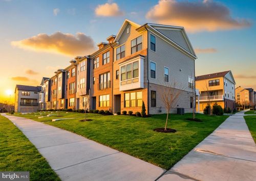 22f-5020 Henry King Way, BOWIE, MD, 20715-4490 | Card Image