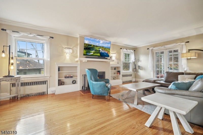 Residential in Montclair Twp. 3