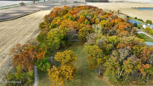 8453 County Road 13, Wauseon, OH, 43567-9634 | Card Image