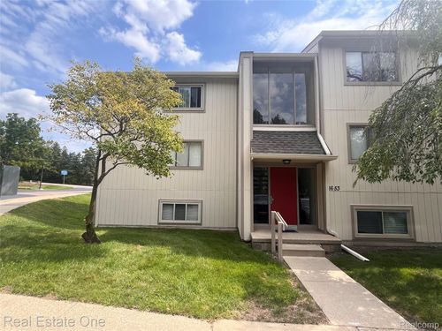 1653 Riverside Drive, Rochester Hills, MI, 48309 | Card Image