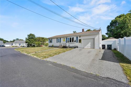 7 Marion Ave, Coventry, RI, 02816-6376 | Card Image