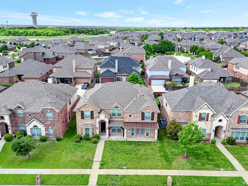 127 Lake Trail Dr, Red Oak, TX, 75154-0089 | Card Image