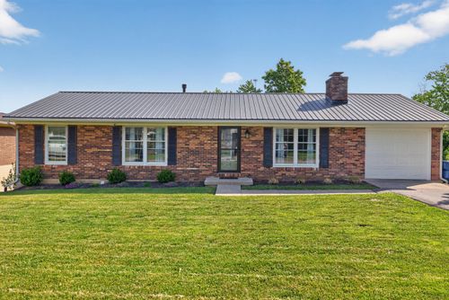 13 Lakeview Dr, Winchester, KY, 40391-1114 | Card Image
