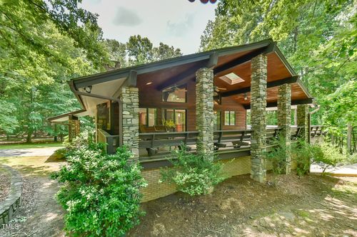 110 Wolfs Trl, Chapel Hill, NC, 27516-9060 | Card Image