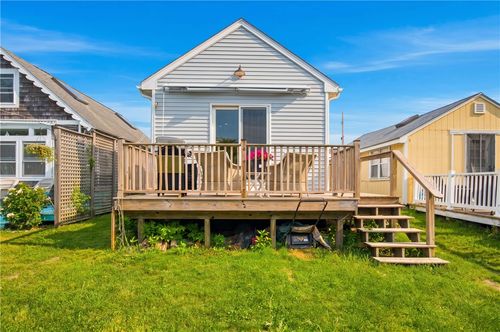 64 Burnside Ave, Narragansett, RI, 02882-5048 | Card Image