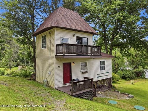 286 N Lake Rd, Montrose, PA, 18801-9539 | Card Image