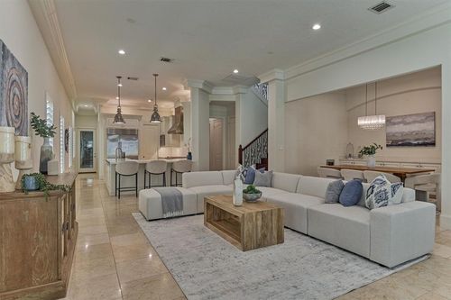 11 Olmstead Row, The Woodlands, TX, 77380-2874 | Card Image