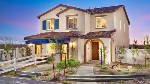 18786 Hampton Ln, Adelanto, CA, 92301-4417 | Card Image