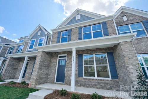 5633 Stafford Rd, Charlotte, NC, 28215-8509 | Card Image