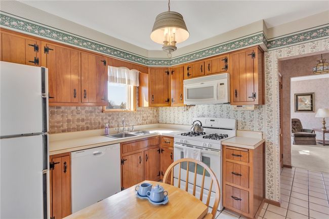 5510 Moore Ave, House other with 4 bedrooms, 2 bathrooms and 2 parking in Verona PA | Image 5