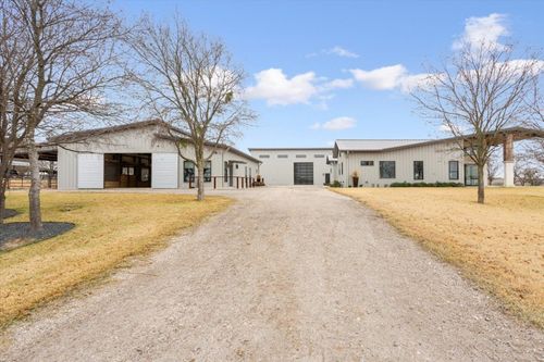 11579 Willow Grove Rd, Moody, TX, 76557-4319 | Card Image