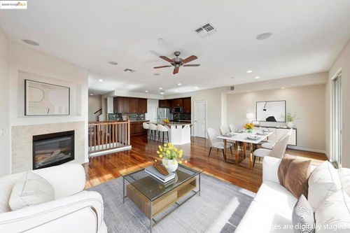 6271 Rocky Point Ct, Oakland, CA, 94605-3109 | Card Image