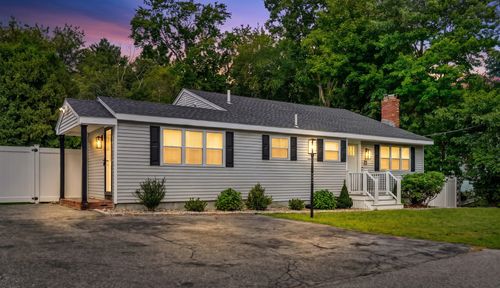 22 Hobson Ave., Wilmington, MA, 01887 | Card Image