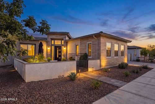 1237 W Cherrywood Dr, Queen Creek, AZ, 85140-4570 | Card Image
