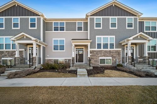 1004 Atterberg Rd, South Elgin, IL, 60177-1777 | Card Image