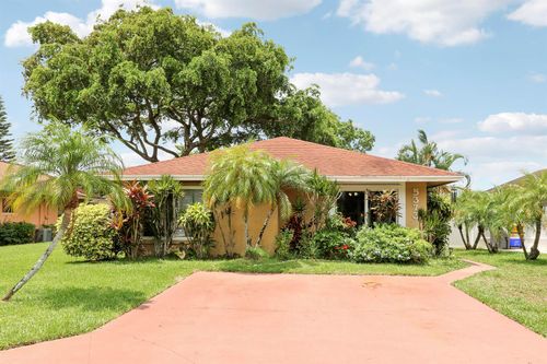 5373 Gene Cir, West Palm Beach, FL, 33415-4735 | Card Image