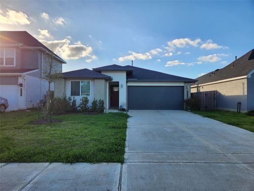 4934 Natchez Trce, Fresno, TX, 77545-0017 | Card Image