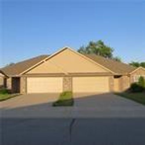 240 Sage St, Centerton, AR, 72719-9251 | Card Image