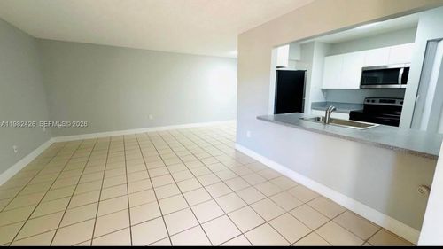 3-15635 Sw 74th Cir Dr, Miami, FL, 33193 | Card Image