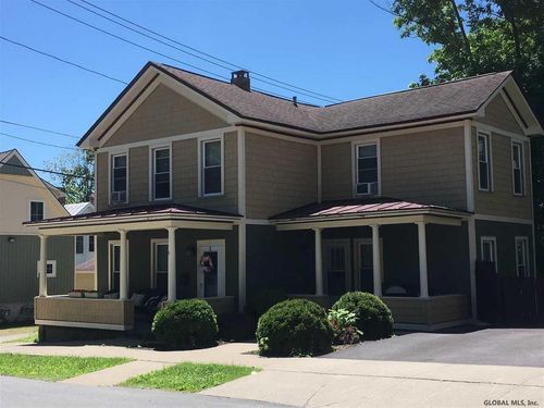5 Alger St, Saratoga Springs, NY, 12866-1515 | Card Image