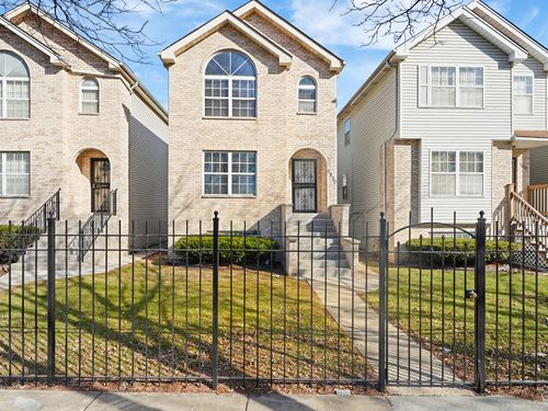 5830 W Lake St, Chicago, IL, 60644-1856 | Card Image