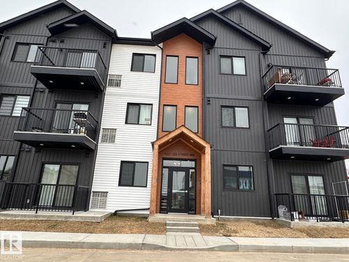 9227 228 St Nw, Edmonton, AB, T5T4T1 | Card Image