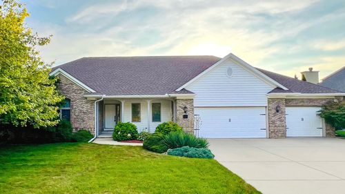 2208 Foxtail Rd, Bloomington, IL, 61704-1516 | Card Image