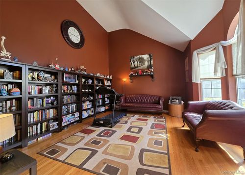 23 Shamrock Ln, Centereach, NY, 11720-3057 | Card Image