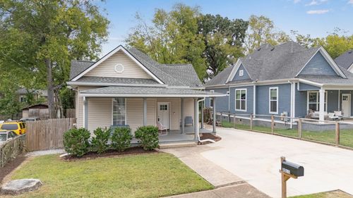 2011 E 13th St, Chattanooga, TN, 37404-4408 | Card Image