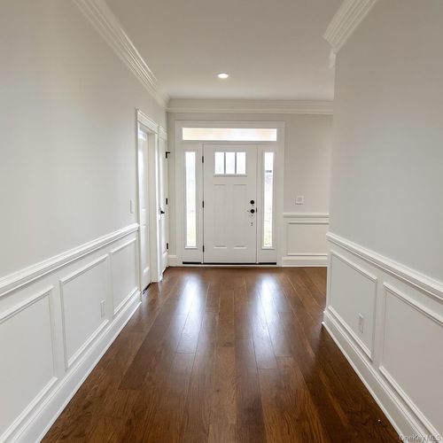 45 Frans Way, Brookhaven, NY, 11778 | Card Image