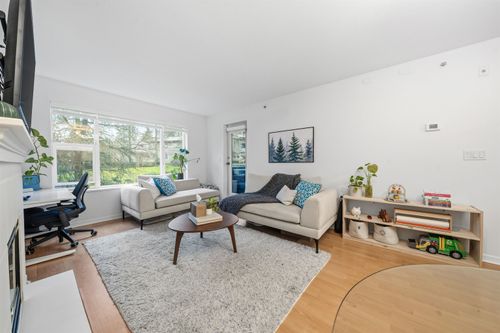 210-5281 Oakmount Cres, Burnaby, BC, V5H4S7 | Card Image