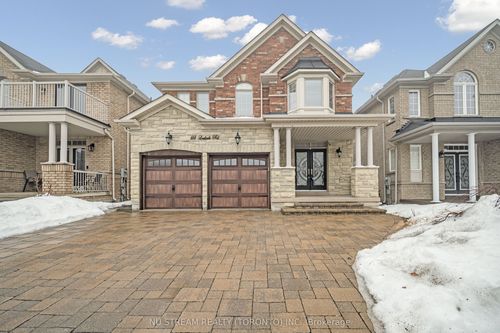 111 Lealinds Rd, Maple, ON, L6A4L4 | Card Image