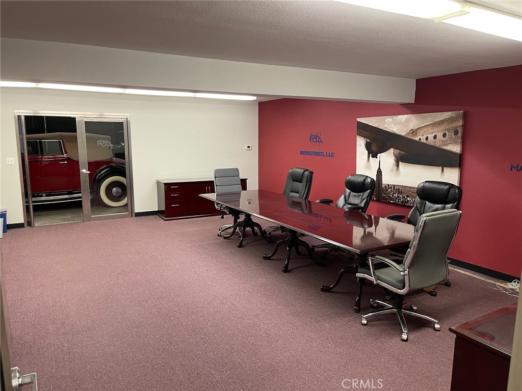 Commercial Sale in Santa Ana 3