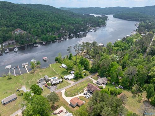 1129 Honeycomb Road, Grant, AL, 35747 | Card Image